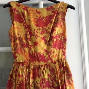 Mr.Mort Vintage Dress - Abstract Print & Low Back